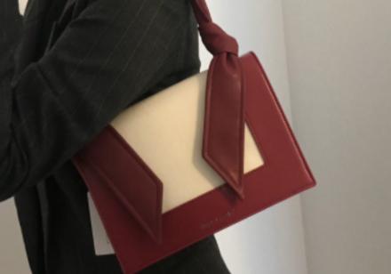 小CK是哪个品牌,小ck是哪个国家出的