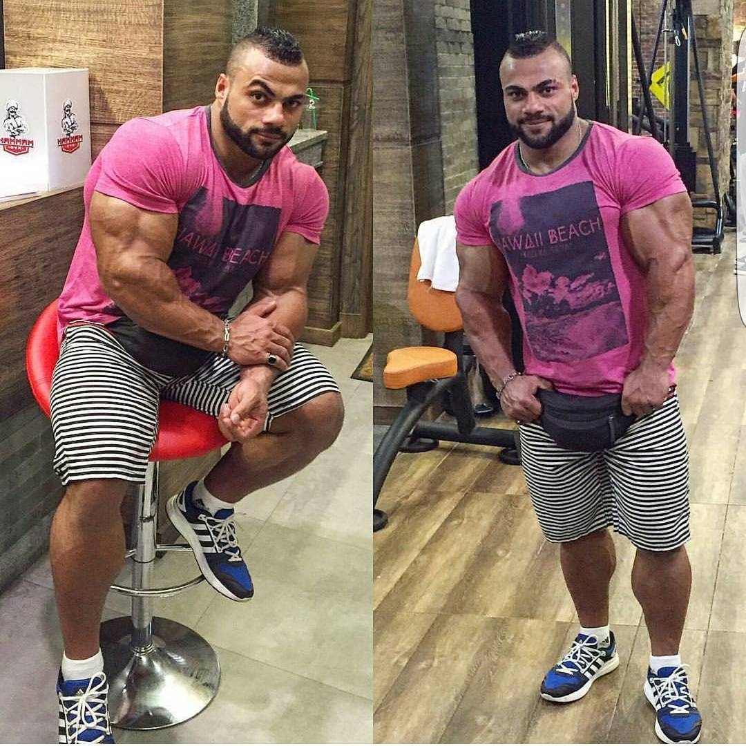 粗壮的手臂怎么练,粗手臂肌肉线条怎么练