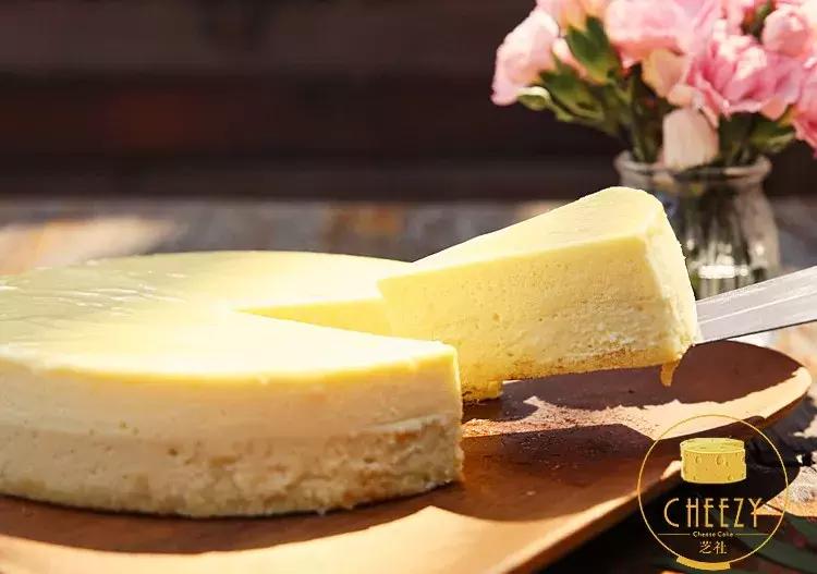 推荐不要太甜的蛋糕零食,北海道牛乳软心蛋糕零食推荐