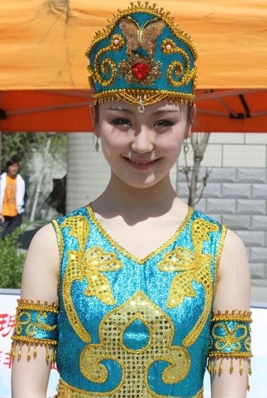 56个民族56个美女哪个最好看,56个民族56个美女56首歌