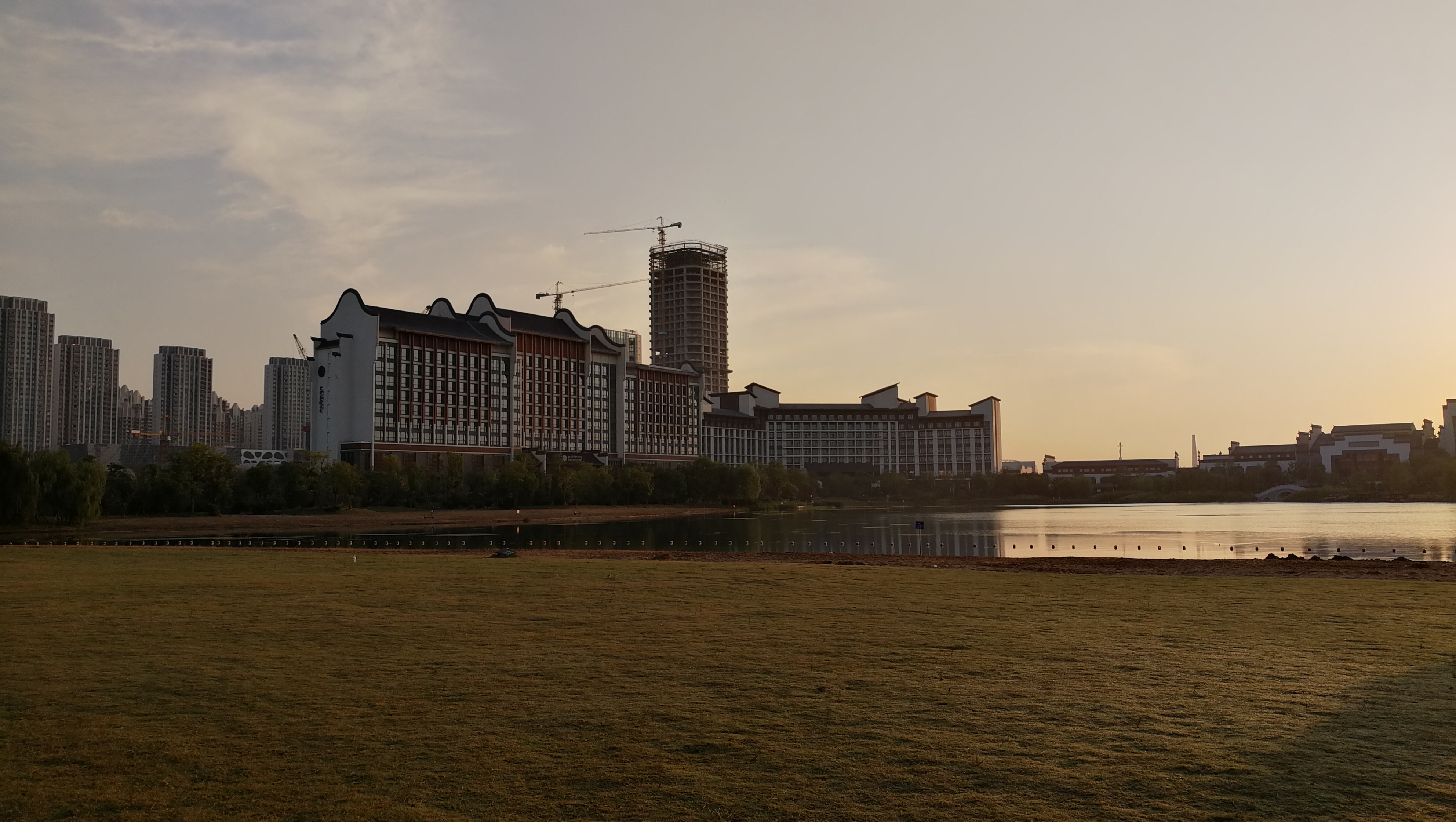 合肥万达广场天鹅湖空中游玩,合肥万达茂旅游攻略