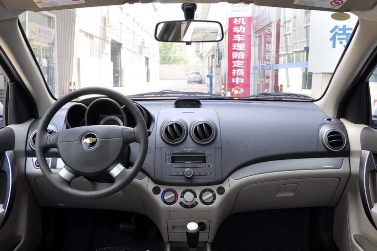 2万买个2010年的车划算吗,2万预算买啥二手车性价比高