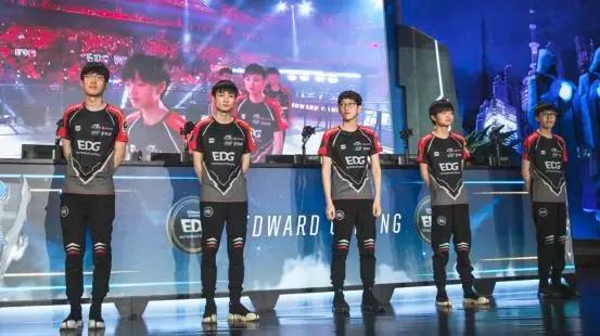 李宁lpl鞋edg,lols8世界赛排名