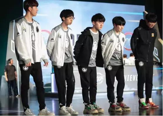 李宁lpl鞋edg,lols8世界赛排名