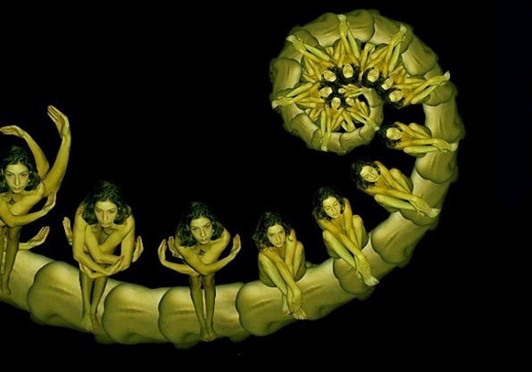 裸体女模天籁般人体艺术，惊艳！无与伦比的震撼！绝不能错失