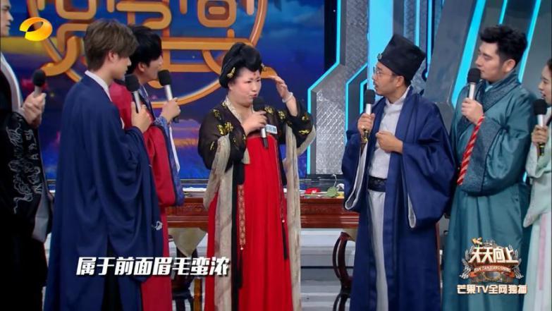 这家马云亲点的淘宝神店,将大码汉服炒成了网红!