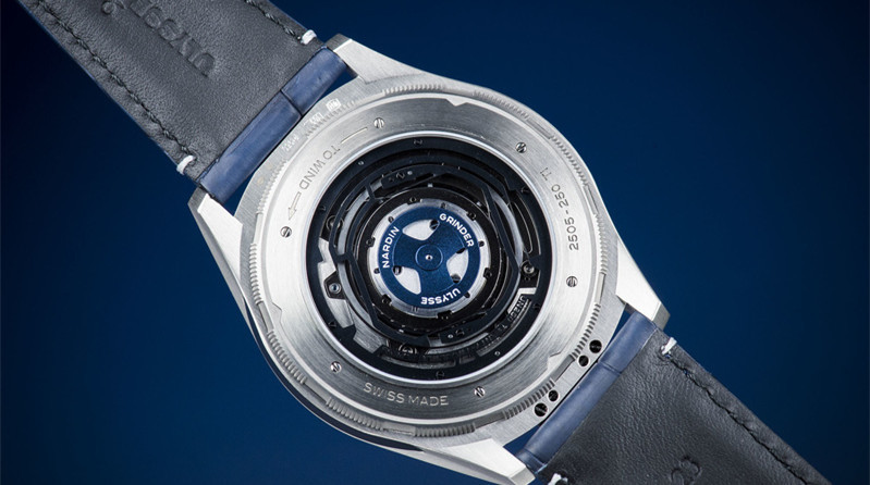 硅油表和机械表的区别,机械表材质哪个好