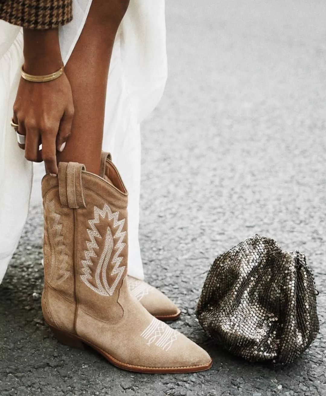 你知不知道，你的腿型这样穿靴子很难看？丨时髦诊所