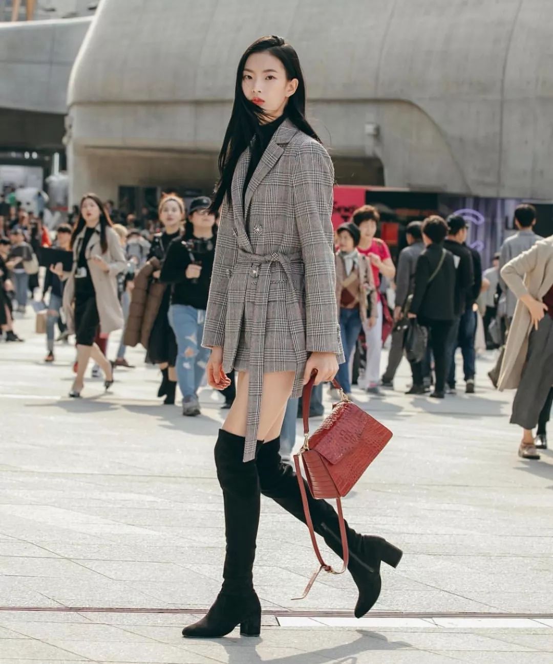 你知不知道，你的腿型这样穿靴子很难看？丨时髦诊所