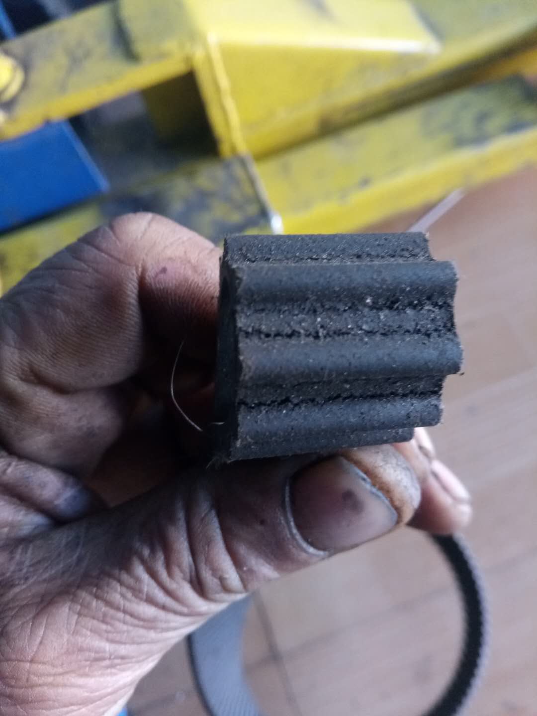 旗云2热车不好打火,行驶中熄火无法启动