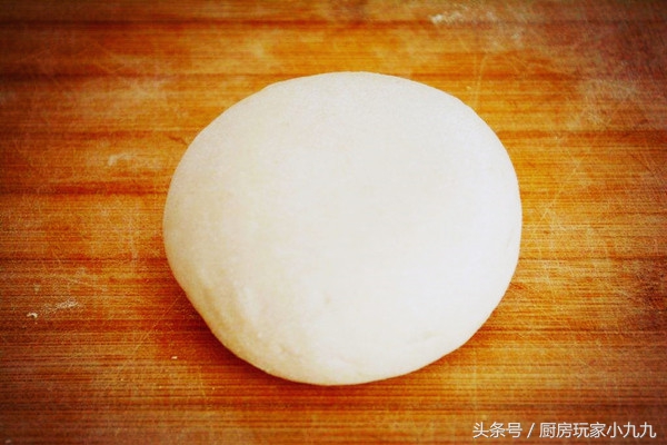饺子面皮的做法教程,饺子面怎么和怎么擀饺子皮