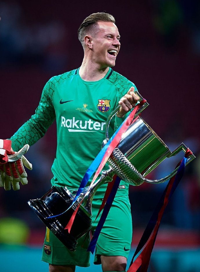 马尔科姆离开五个联赛,马尔科姆宣布退役视频