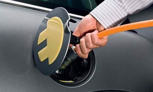 恒大未来全面转型成车企,恒大汽车与恒大集团