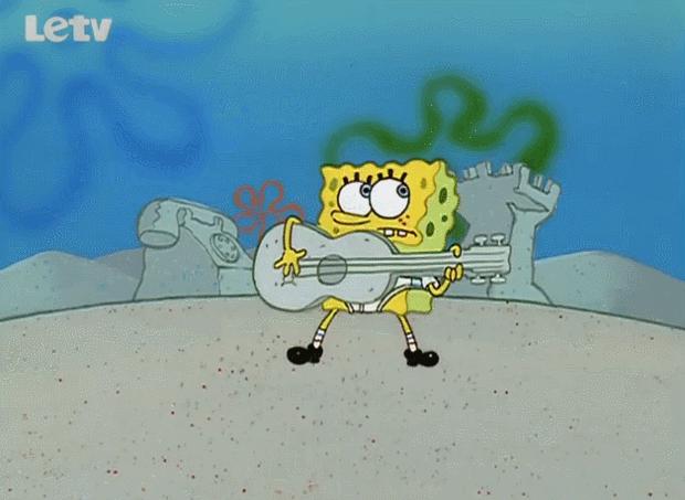 海绵宝宝与珊迪合唱,海绵宝宝牵着珊迪的手