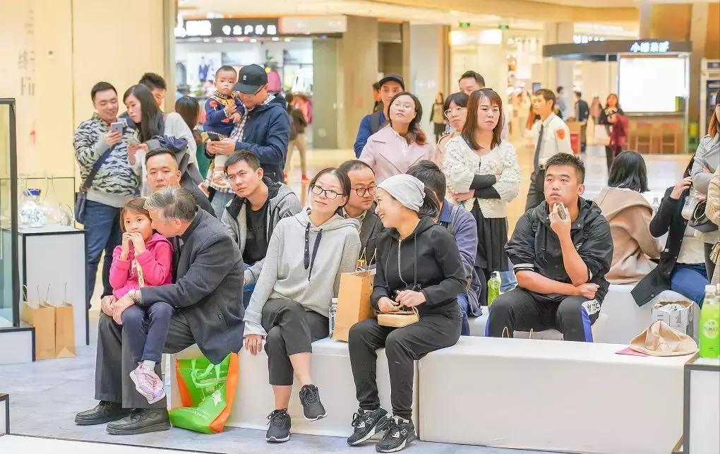 重庆柒月素颜,重庆柒月的视频