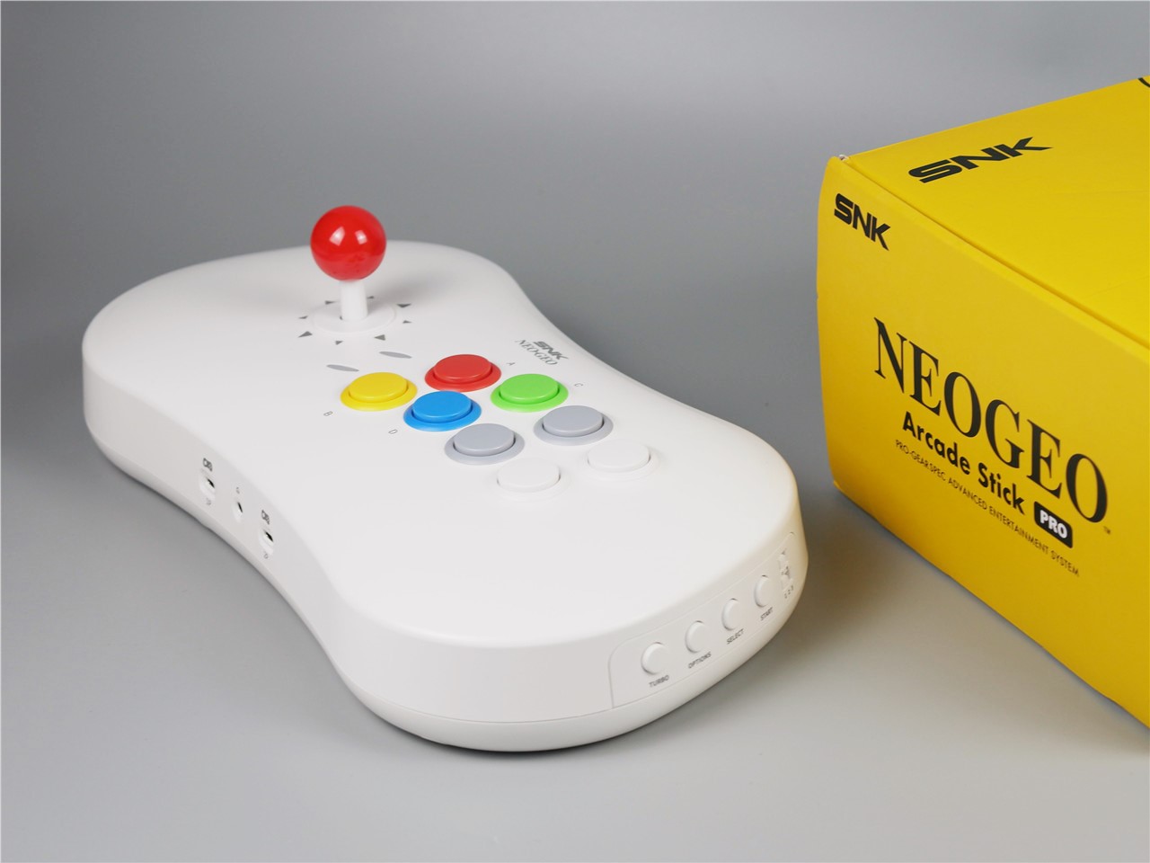 snkneogeo测评,snk游戏机neogeo摇杆模式