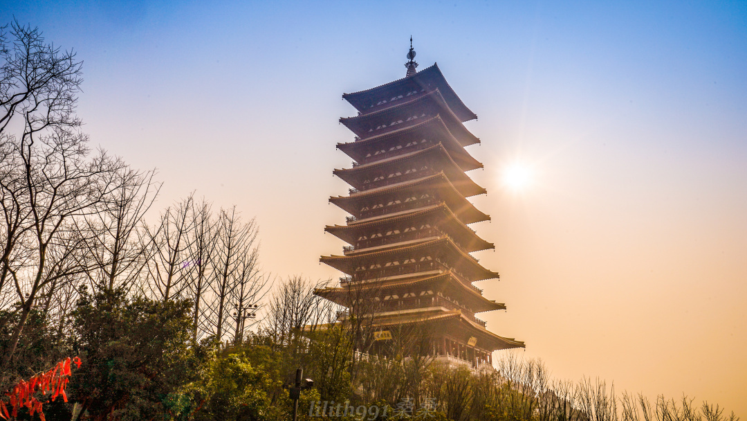 佛顶牛首山旅游攻略,牛首山佛顶宫和佛光山