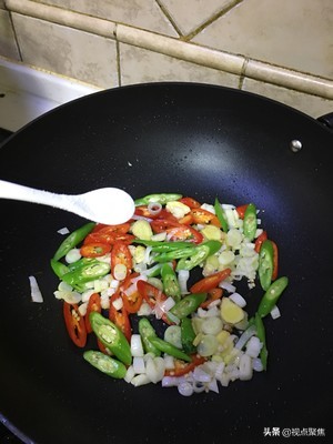 爆炒鱿鱼的做法相关推荐,爆炒鱿鱼的做法全部