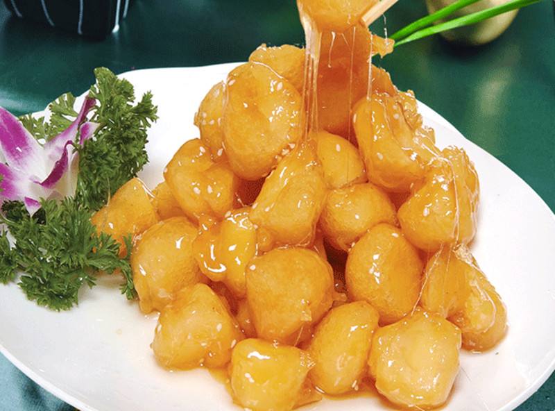 内蒙人做内蒙古奶豆腐全过程,内蒙古美食奶豆腐怎么吃