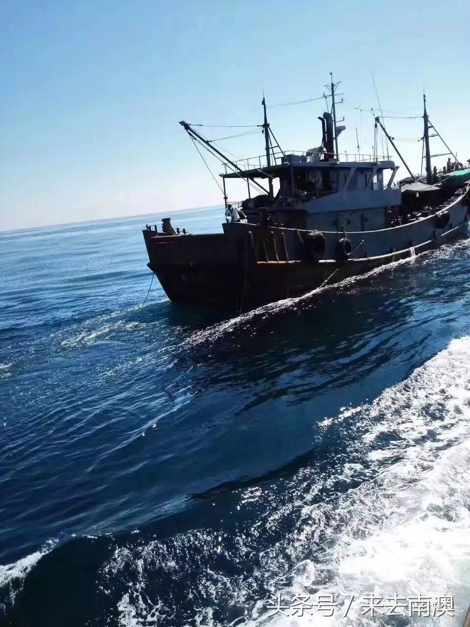 南澳岛寄来一个海鲜大箱，然后朋友圈的人纷纷把她屏蔽了