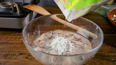 南澳岛寄来一个海鲜大箱，然后朋友圈的人纷纷把她屏蔽了