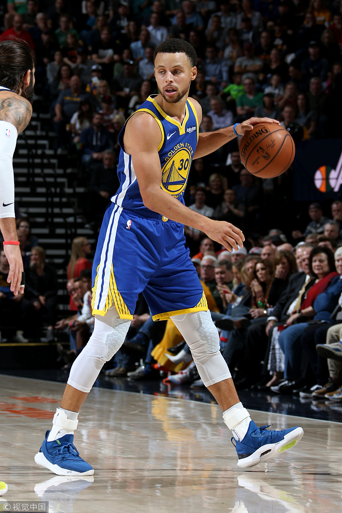 NBA今日球鞋精选:杜兰特蜜汁审美自创鸳鸯鞋安踏为汤神出新款