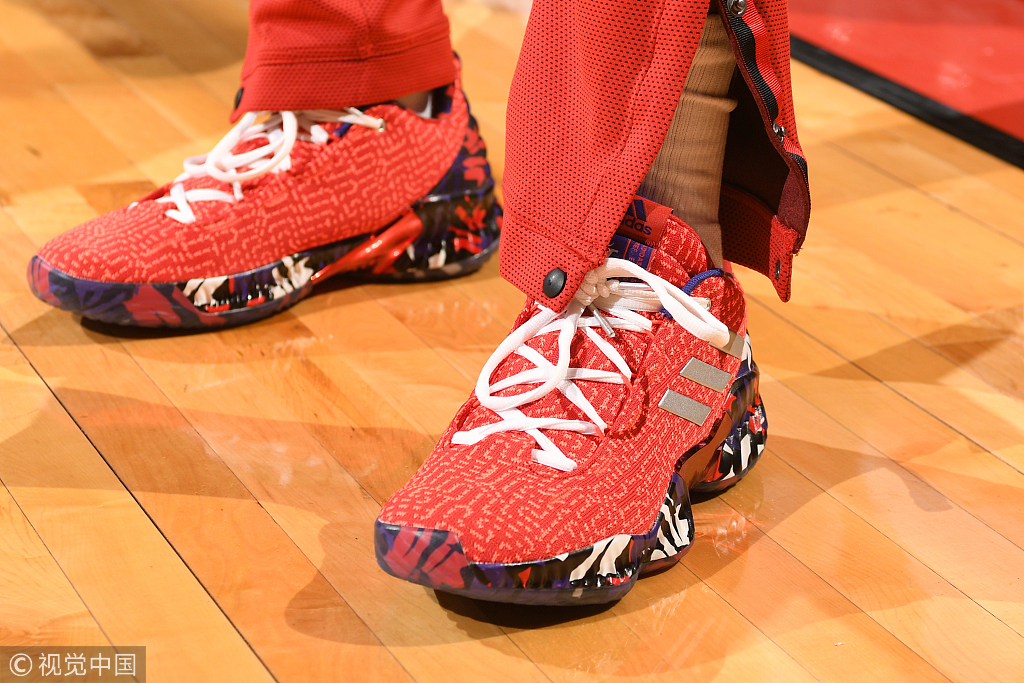 NBA今日球鞋精选:杜兰特蜜汁审美自创鸳鸯鞋安踏为汤神出新款