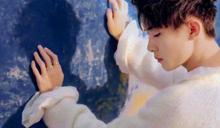 怎么按摩手指让手指变得细长,如何瘦手指让手指变得细长学生党