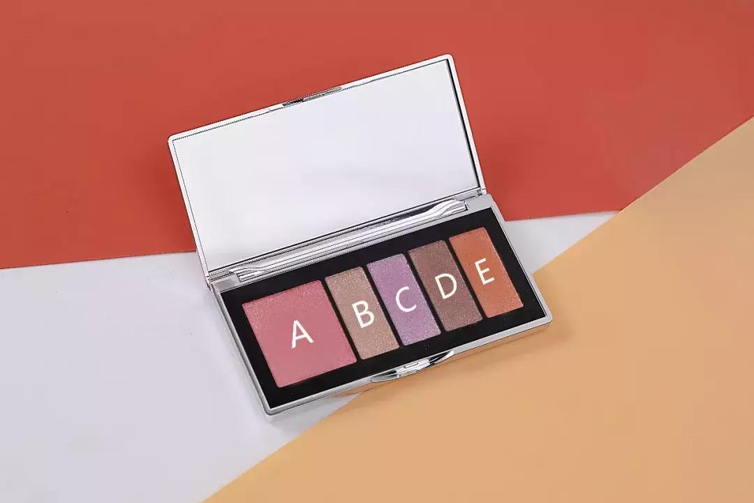 美妆博主教新手化眼妆,美妆博主简单日常眼妆教程