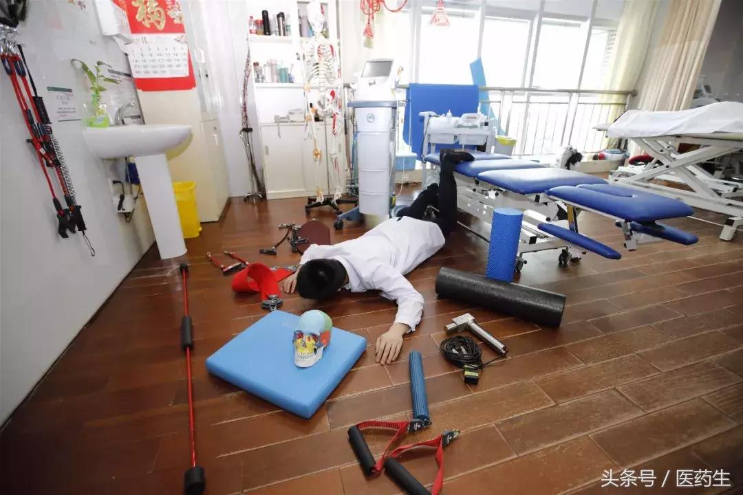 医护炫富照曝光，太赤裸裸了！