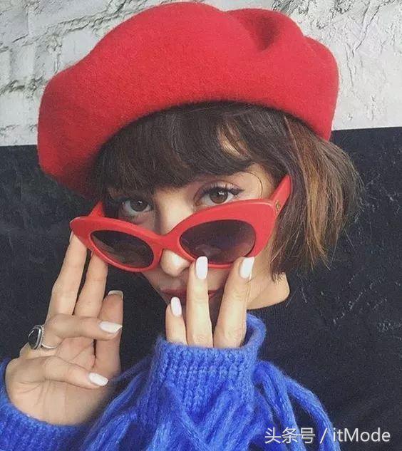 戴贝雷帽的发型怎么弄,冬天贝雷帽配什么发型好看
