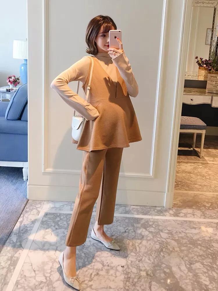 15款秋冬孕妈经典日常穿搭，孕期也别有一番韵味