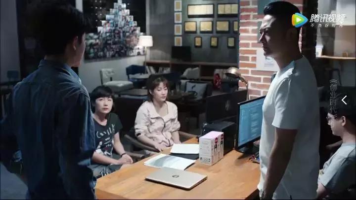 杨颖黄轩周一围的电视剧,黄轩周一围一起演的电影