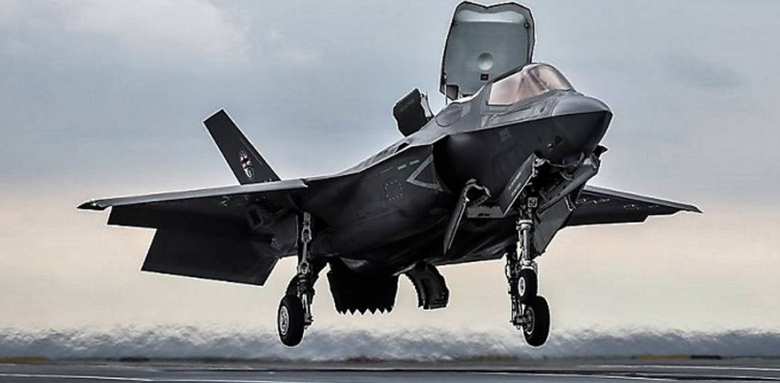 f-35b垂直短距起降战机,f-35b垂直起降视频