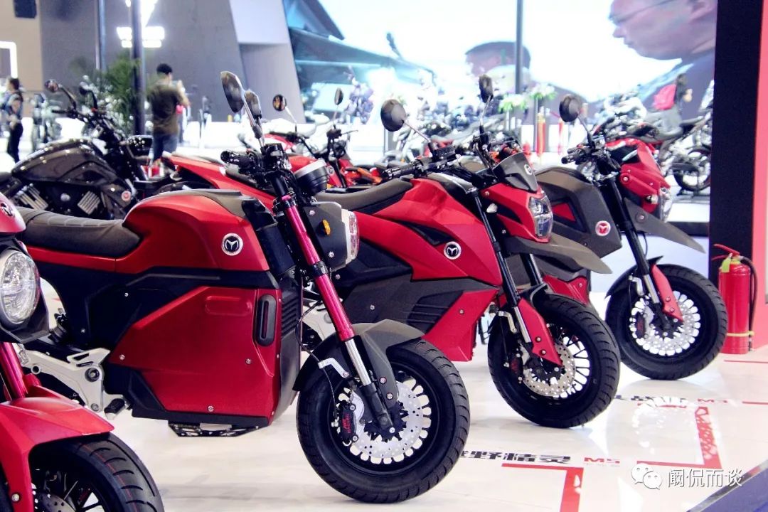 趣侃车展完整版,趣侃车讯