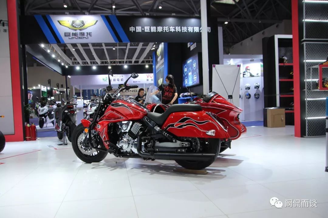 趣侃车展完整版,趣侃车讯