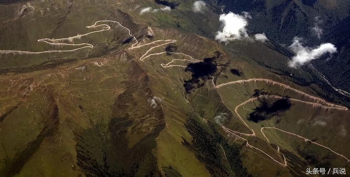 最廉价也最昂贵的路：20万人280天修成，1公里立3块墓碑