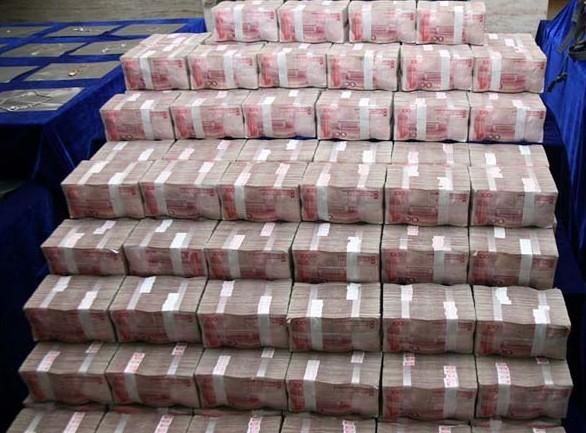 富豪的钱是怎么出去的,怎么把钱转移到国外