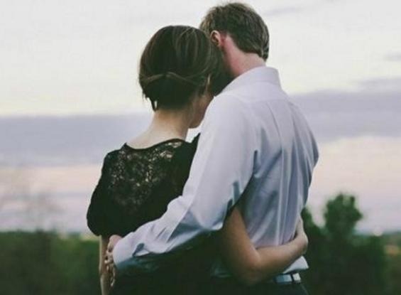 女人真心喜欢一个人,不会说“喜欢你”,而是会用这些行动证明!