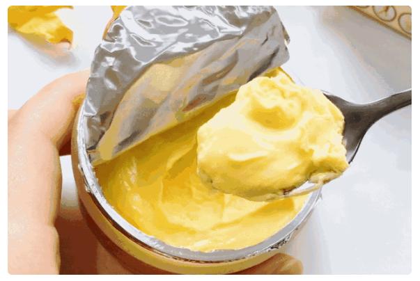 皮肤开裂使用护肤品多久自愈,泰国青草药膏能治皮肤干裂吗