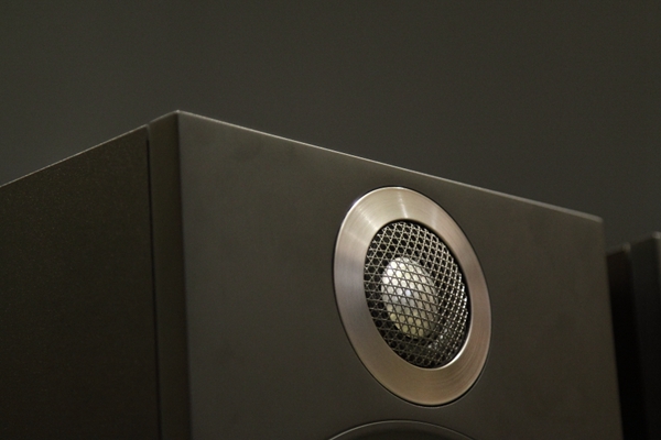 bowerswilkins耳机,bowerswilkins音响怎么连蓝牙