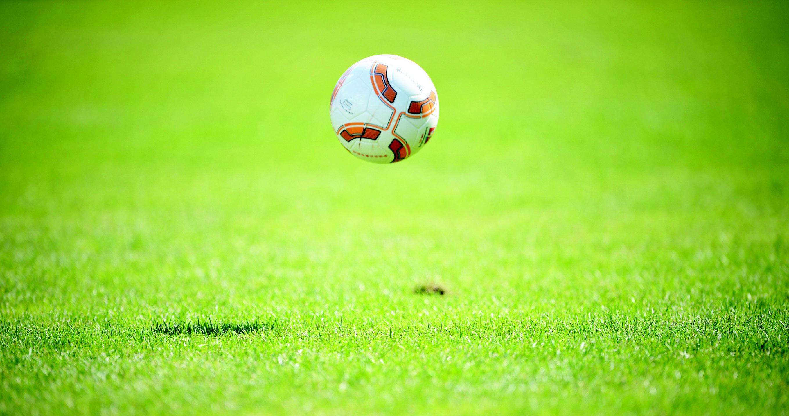 欧洲足球联赛最新比分结果,欧乙足球联赛今日预测分析