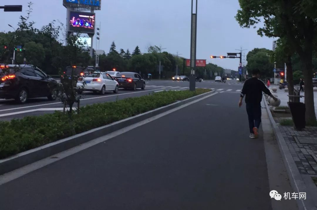 一辆190环游中国，见证万里山河！