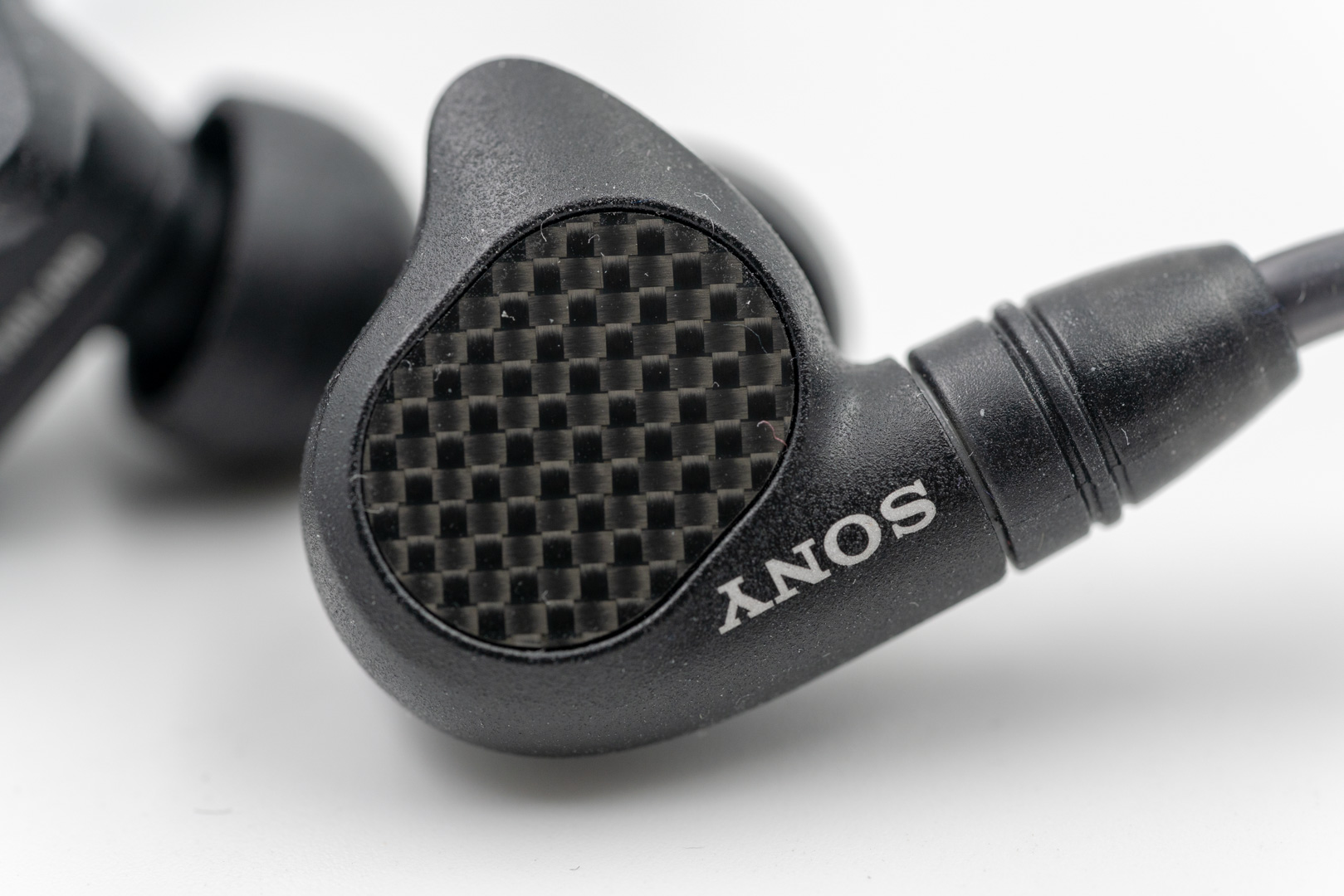 索尼ier-m7耳机音质,索尼ier-m9有蓝牙吗