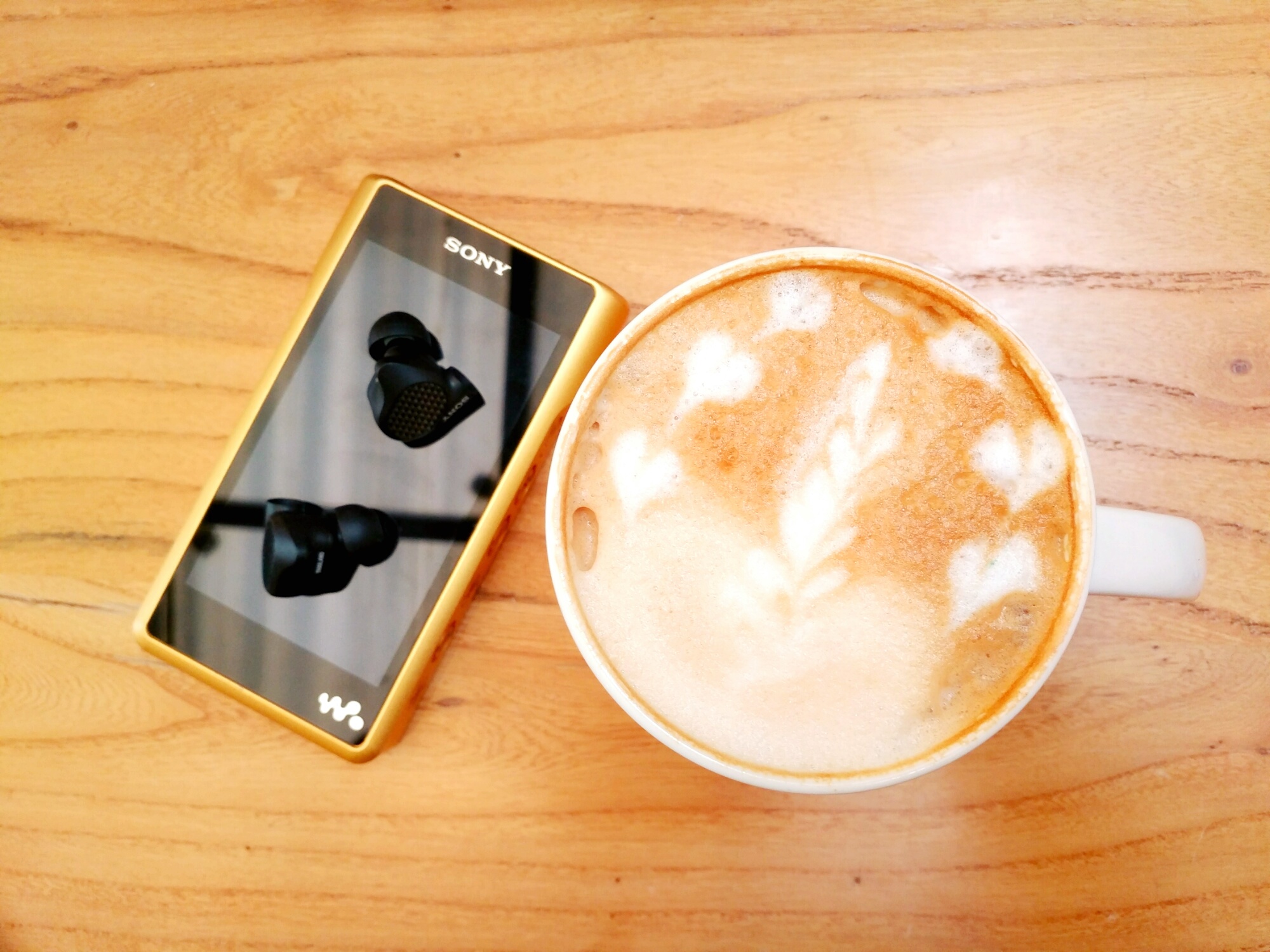 索尼ier-m7耳机音质,索尼ier-m9有蓝牙吗