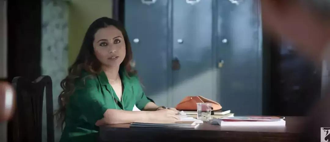 被家长群*躏蹂**千万遍的你,看看这个老师是怎么做的?