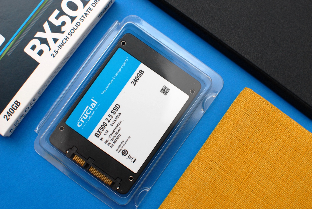 英睿达xb200256g固态硬盘测评,英睿达mx500和bx500区别在哪呢
