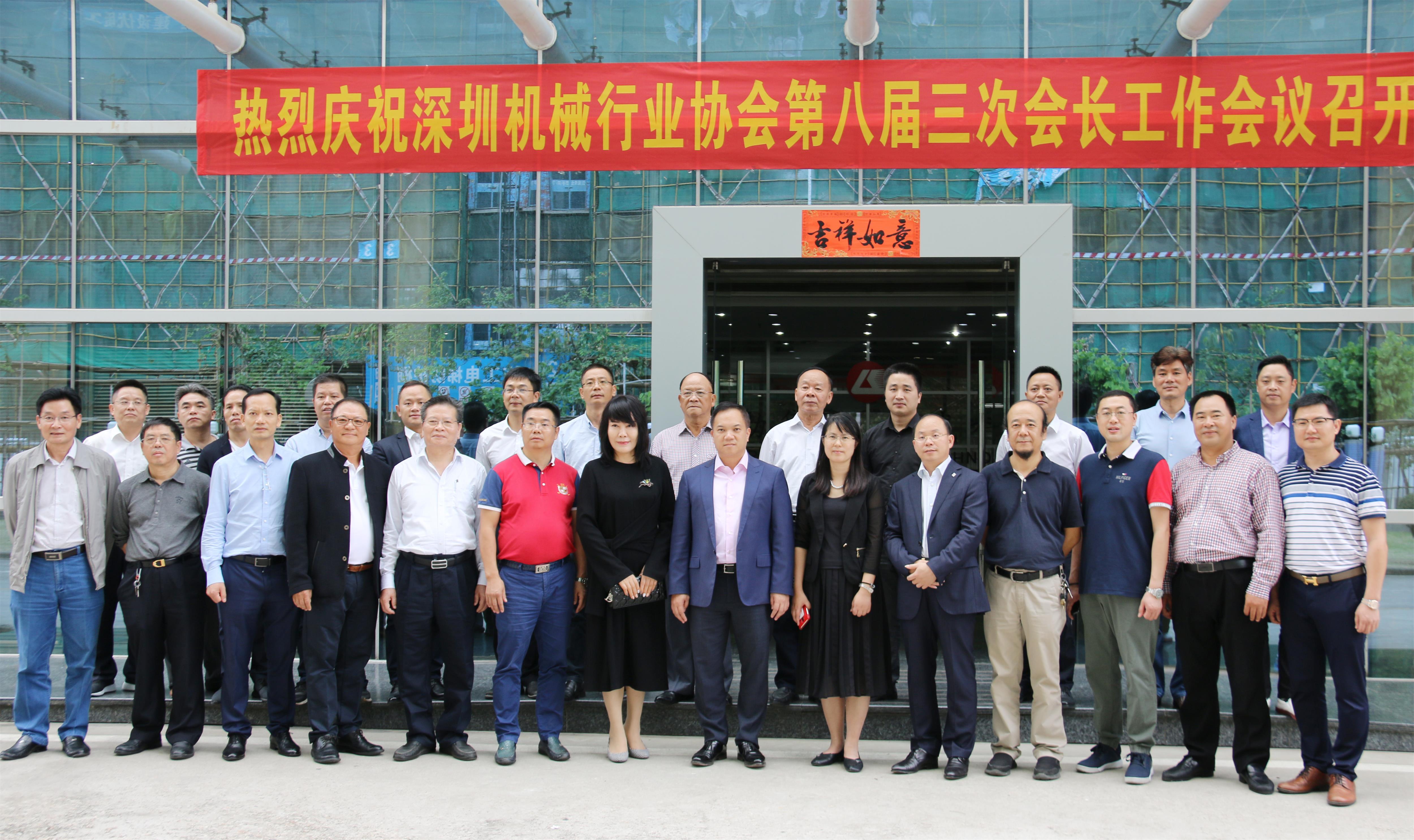 走进大国重器感受中国力量有感,走进国之重器感受大国力量