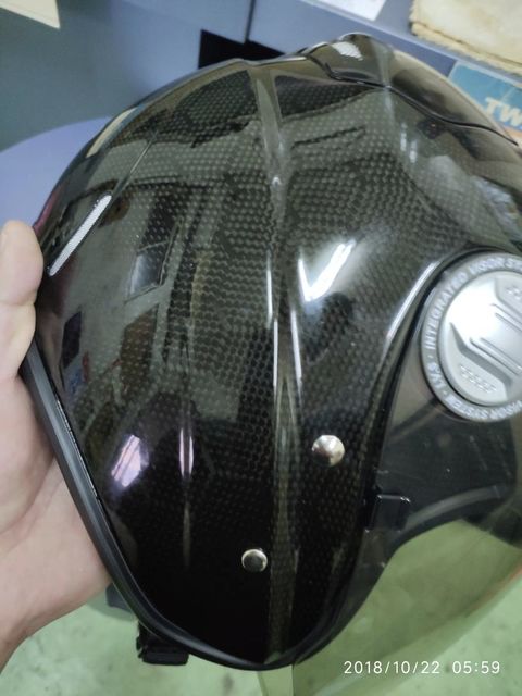 摩托车shoei头盔测评,摩雷士碳纤维头盔评测