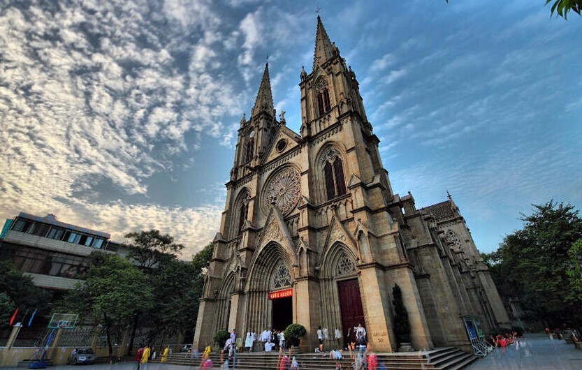 坐咩给“五华阿哥五华阿哥硬打硬”？